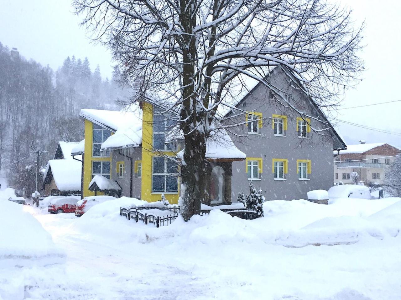 Dvojizbovy Utulny